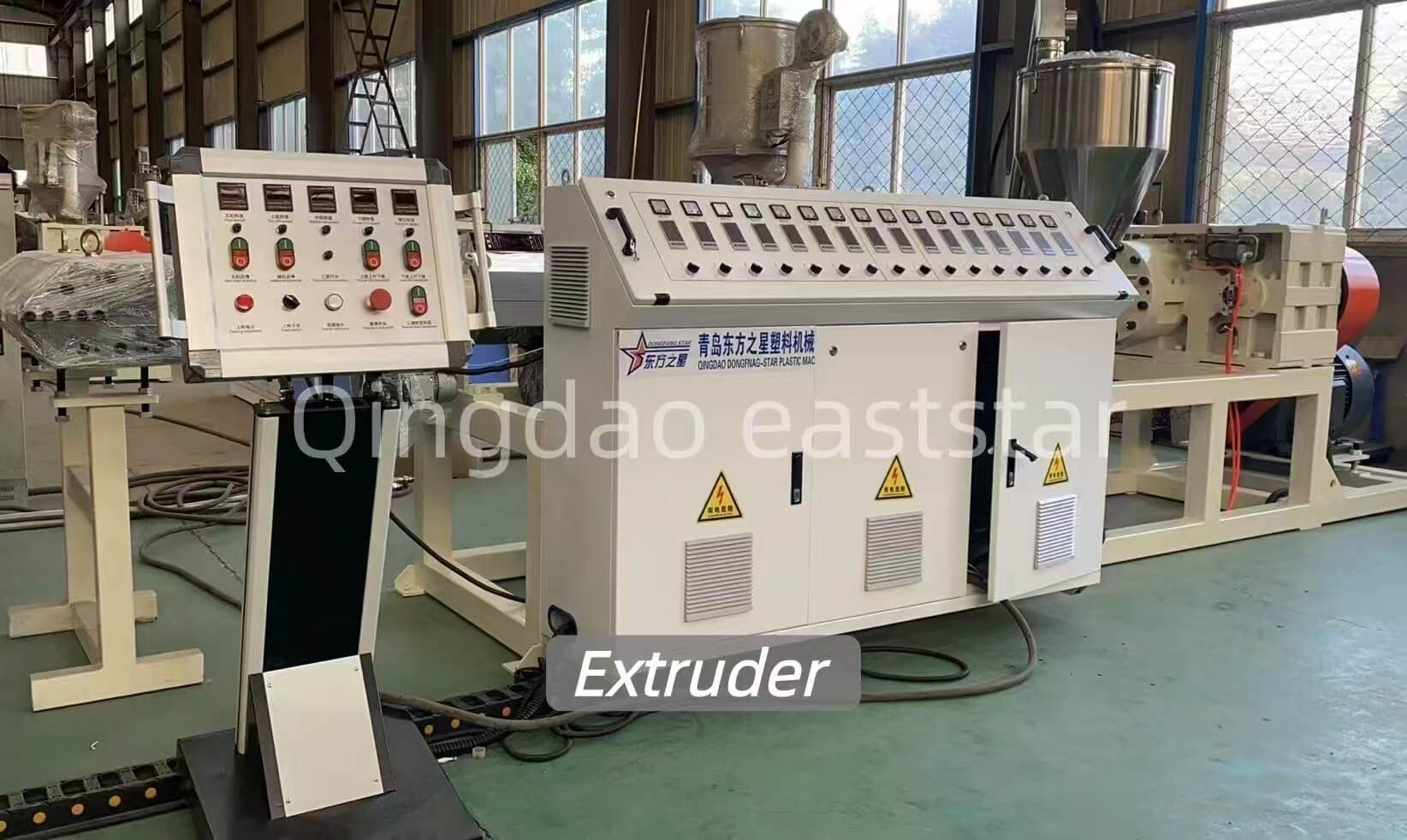 สายการผลิตคณะกรรมการระบายน้ำ PE