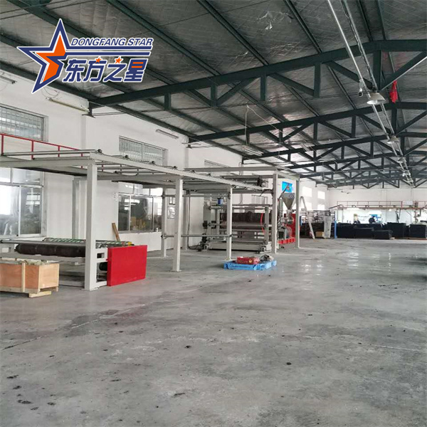 เครื่องเคลือบบัตร TPE สำหรับพรมปูพื้นรถยนต์